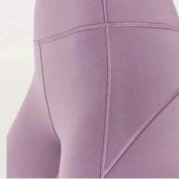 Lululemon - In Movement Crop*Everlux 19” (Smoked Mulberry) Size 6 - Picture 4 of 9